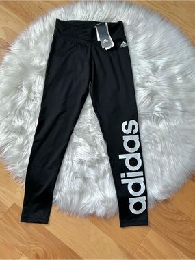 NWT Adidas Women’s Mid Rise Leggings Size Small